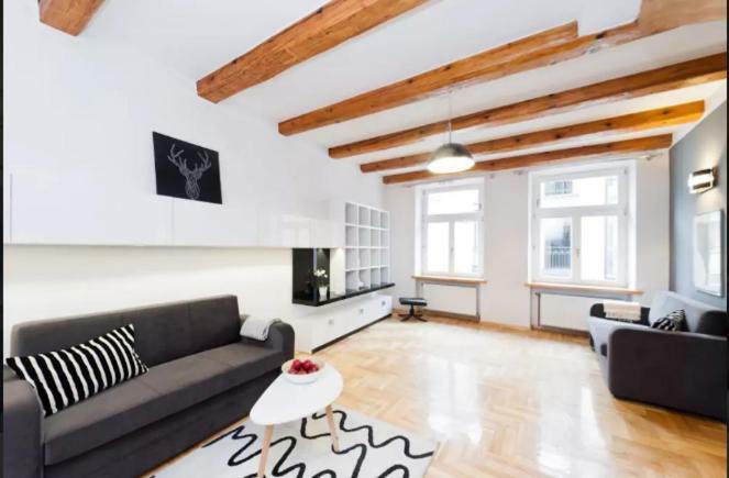 Urban Nest Apartments- Old Town Stradomska 9 Красков Екстериор снимка
